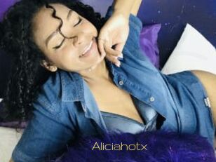 Aliciahotx