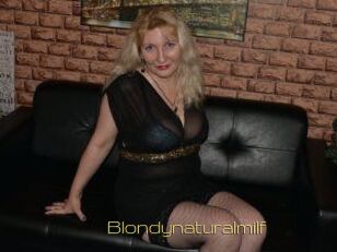 Blondynaturalmilf