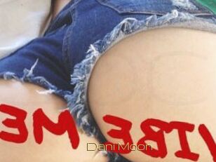 Dani_Moon