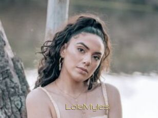 LolaMyles