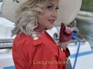 Ladynectarine