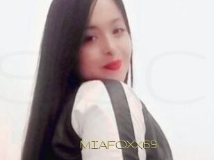 MIAFOXX69