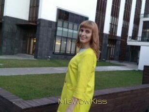 MiaWowKiss