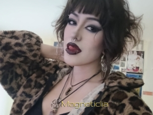 magneticlia Super Cul