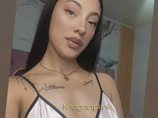 Meganpiink