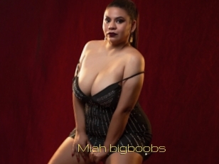 Miah_bigboobs