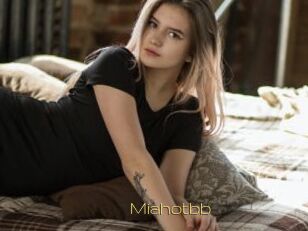 Miahotbb
