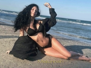 Mialunnah