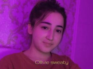 Ollivie_sweaty