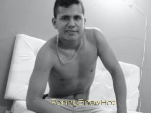 RonnyShowHot