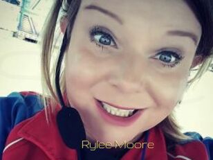 Rylee_Moore