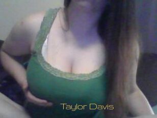 Taylor_Davis
