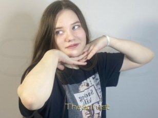 Theacrust