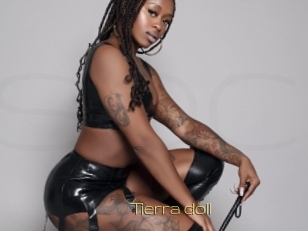 Tierra_doll