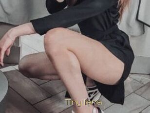 Tiny_liana